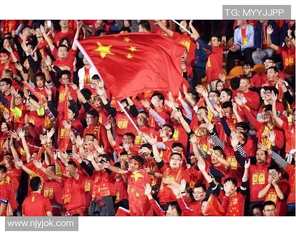 中国足球明星的崛起与成就解析：他们如何在国际舞台上赢得荣誉